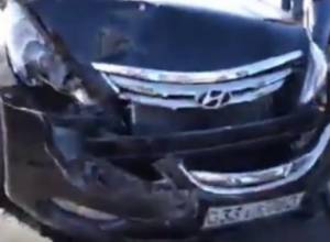 Car carrying leaders of Yelk crashes