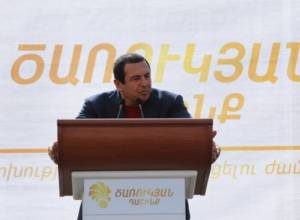 Live: Tsarukyan bloc presents its platform in Vedi town