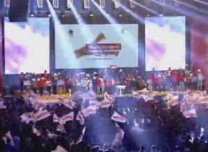 Live: HHK holds final campaign rally