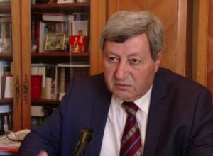 Communist: Poor people cannot hold fair elections