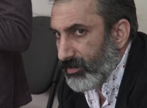 Ararat Khandoyan had eye surgery