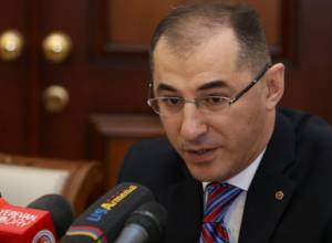 ՀՀ ֆինանսների նախարարը Վաշինգտոնում փորձում է ներդրումներ գրավել