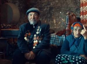 Hetq: 70 Years Together: Armenian Couple Has 156 Grandchildren and Great-Grandchildren
