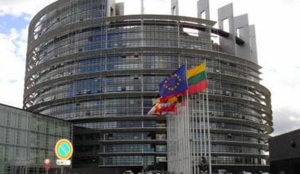 9d35b31ecfdec0cde61074c75cecb77d