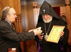 Католикос всех армян был награжден орденом «Вифлеемской золотой звезды»