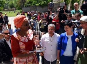 Победительница «Авроры 2016» посетила Арцах: Арцахпресс