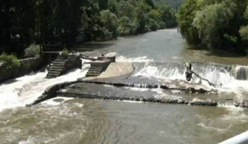 c837cdec81da65931ab6d56dc62d8f37