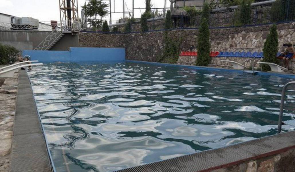 10568707_10201368932224041_1492124895_n