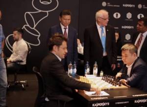 Levon Aronian ties his R1 game at Geneva Grand Prix