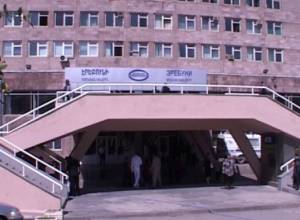 За три дня три поножовщины на территории Эребуни