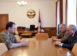 Виген Саргсян выехал в Арцах