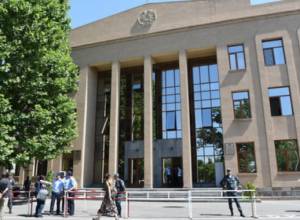 Ambulance called to court: Reasons are unknown