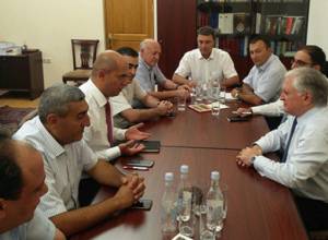 По приглашению Армена Ашотяна Эдвард Налбандян посетил НС