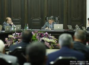 Karen Karapetyan submits a report on the results of the activites held during the year