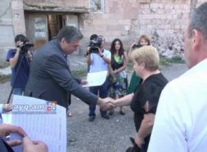 В Артике начался процесс купли-продажи квартир