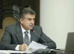 Armenian PM concerned about decline in agriculture and construction