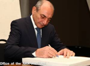 Бако Саакян произвел назначения