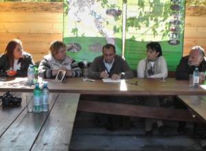 Repayment of external debt by nature protection