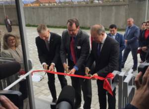 U.S. Embassy joins Ministry of Health to open regional disease prevention labs