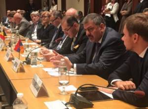 The Armenian delegation meets with the Deputy Secretary of State