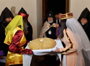 Catholicos of Armenians in Berlin, meets with Germany president