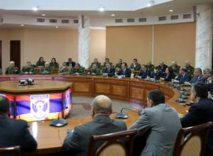 The Minister of Defense presents the newly appointed RA Armed Forces officials
