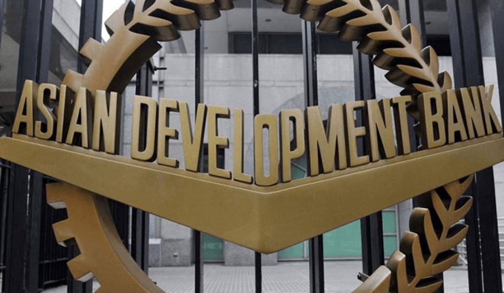 asiakan-zargacman-bank-634x445