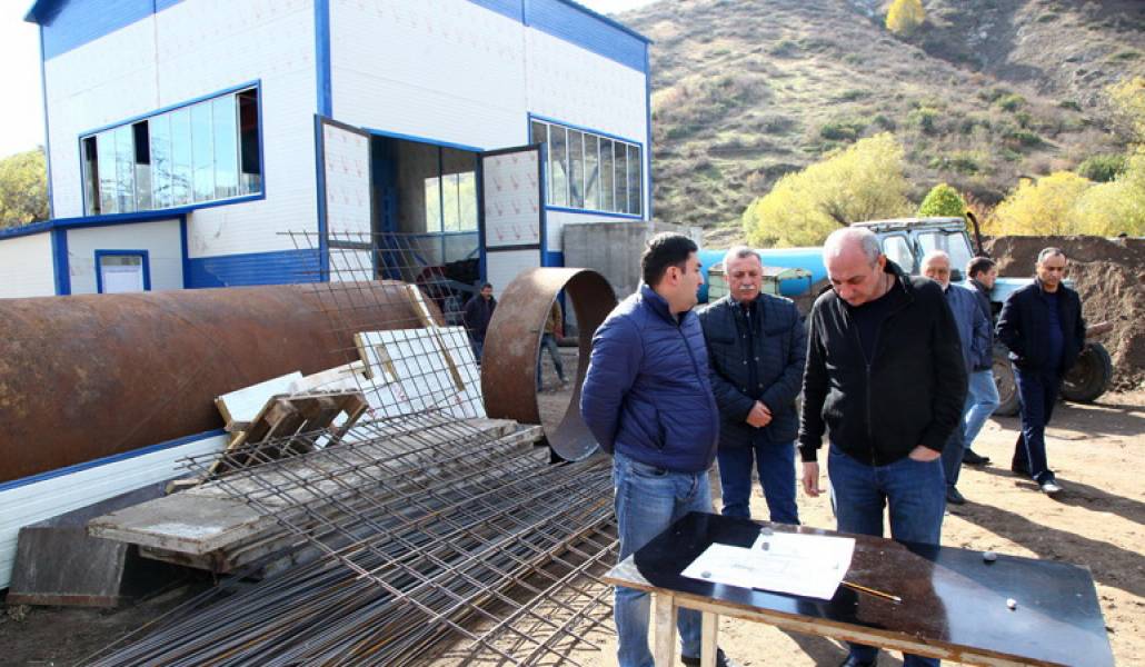 031117-KashataghHeker-2