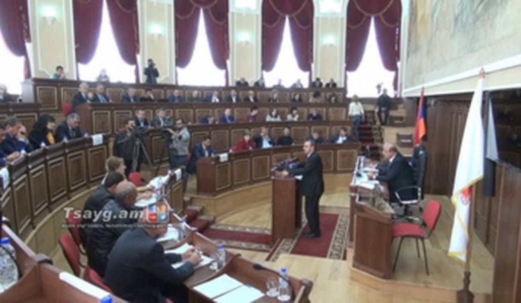 1509975838_naz-avaganu-nist