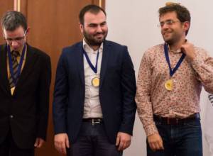 Levon Aronyan leaves Azeri Mammadyarov behind