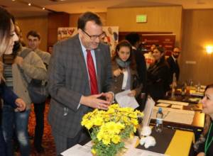 180 թափուր աշխատատեղ՝ Կարիերայի եւ ձեռնարկատիրության տոնավաճառում