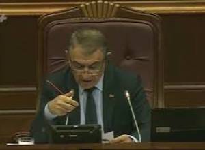 Պատգամավորները լքեցին դահլիճը.՞Բարի ճանապարհ՞