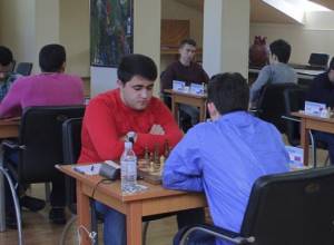 Неудачное начало в мемориальном турнире Андраника Маргаряна