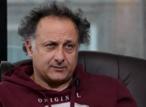 Government's decisions for its own pockets