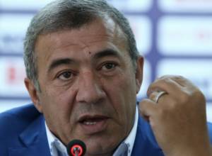 Ինչու է Ռուբեն Հայրապետյանը վստահում Արթուր Պետրոսյանին