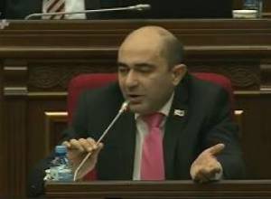Նախագիծը բուռն քննարկվեց եւ մերժվեց