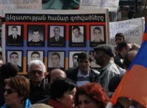 Нет прогресса по делу «1-го Марта»: СНБ дает абстрактные ответы: ВХГА