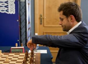 Levon Aronian has chances to be equal to leaders of Gibraltar Masters