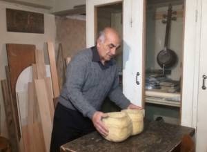 Изготовитель первого в мире басового канона отказывается создавать гитару