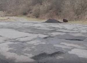Pits on the roads are back