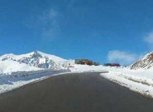 Roads of the Republic at 09:30am