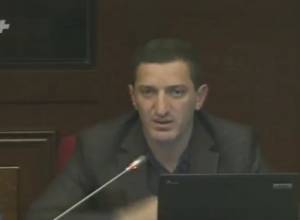 PA - meeting of idlers, speaking with partisan silence