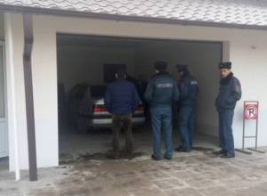 Գյումրիում հյուրանոցի ավտոտնակում հայտնաբերվել են տղամարդու և կնոջ դիակներ