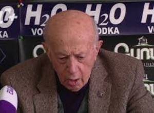 Ազգի դրոշը վերածվել է բաղնիքի խալաթի