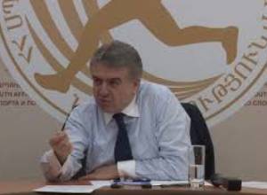 Մենք ի՞նչ ենք անում. Կարն Կարապետյան
