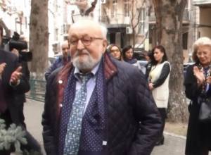 Զգում ենք ինչպես հարազատ տանը, միայն լեզվին ափսոս չենք տիրապետում. Ք. Պենդերեցկի