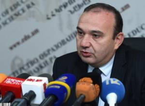 Levon Mkrtchyan summarizes activities of Ministry of Education and Science, Live