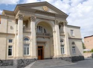 Lebanese president to visit Armenia