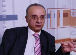 Сверхцентрализованное управление препятствует суверенитету вузов: Самвел Карабекян