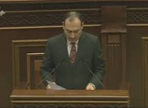 Արտակ Զեյնալյան